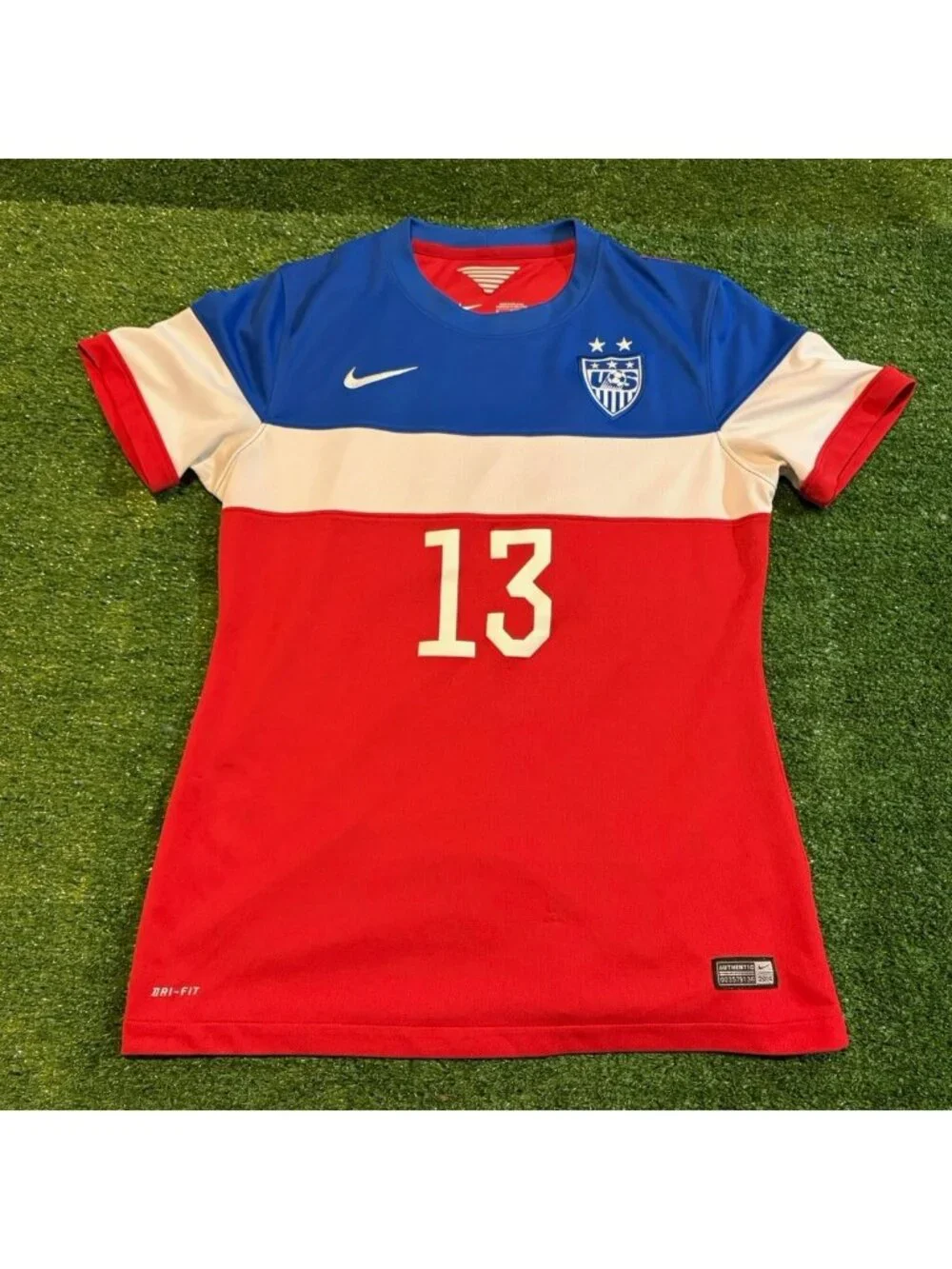 Team USA soccer jersey womens medium blue red nike alex morgan world cup 2014